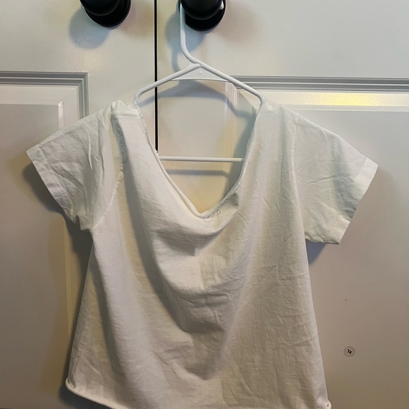 White off the shoulder top - Picture 4 of 4
